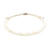 Armband mit runden Muschelperlen