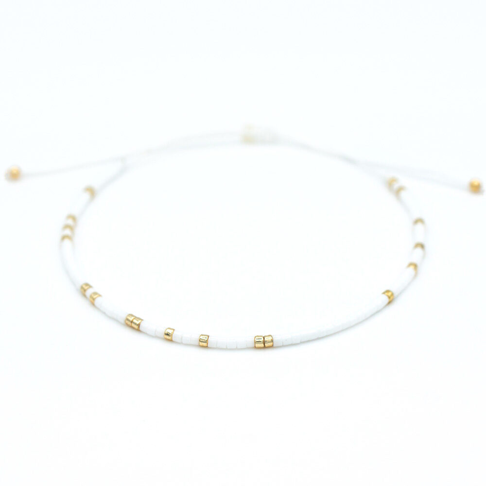 Armband mit Miyuki Perlen in Weiß und Gold