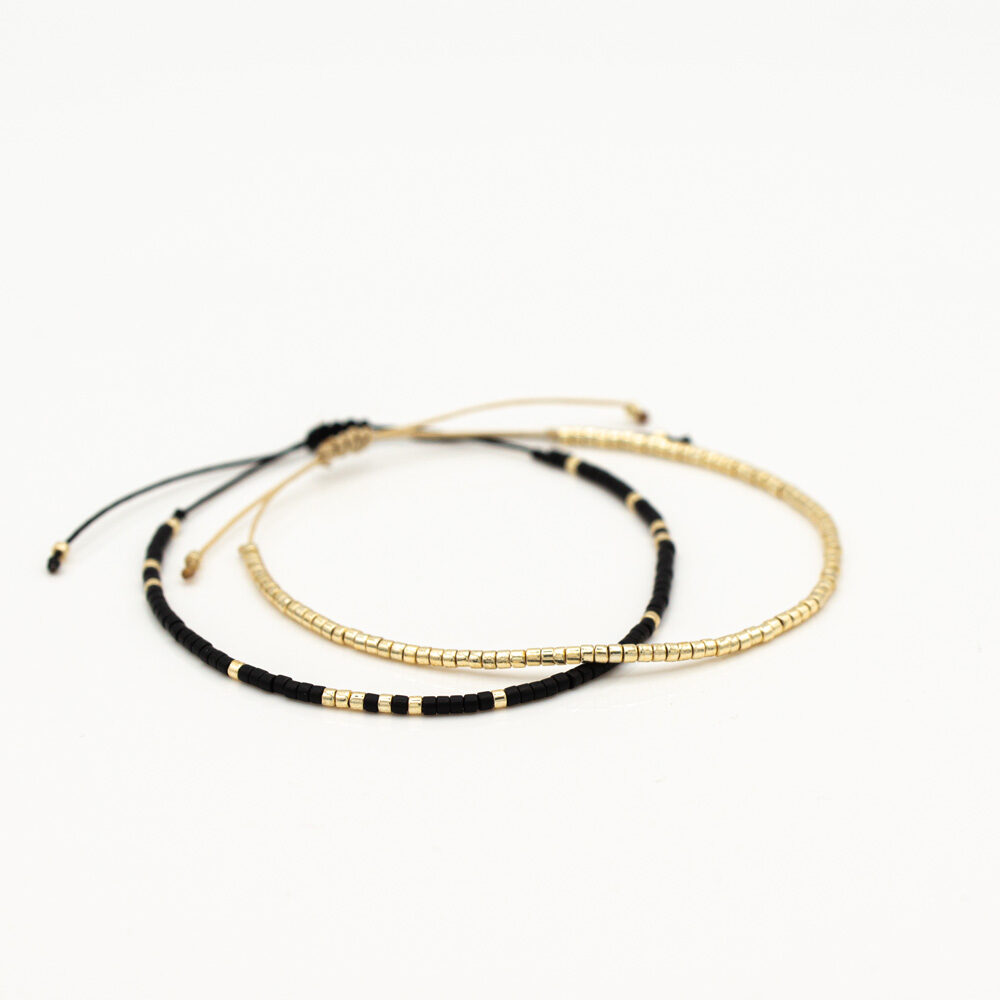Armbänder mit goldenen und schwarzen Miyuki Perlen