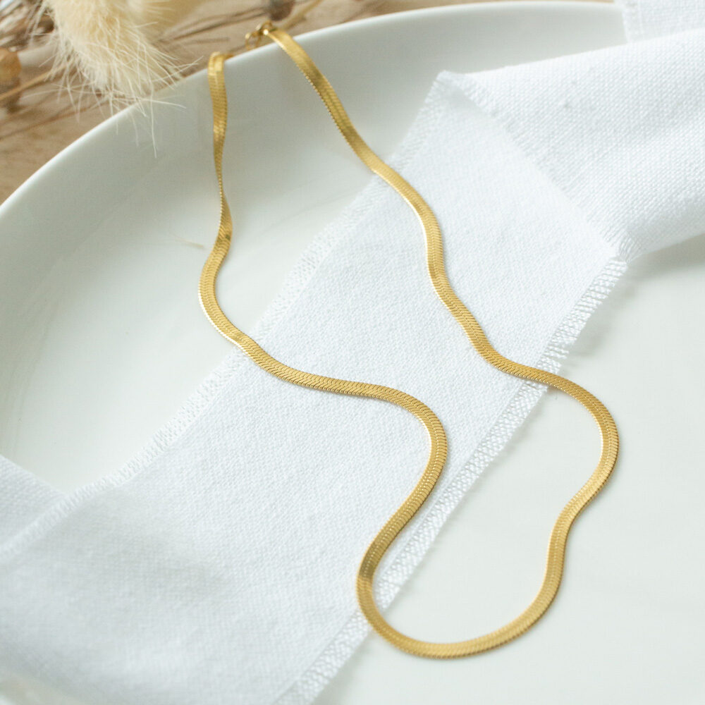 Schlangenkette in Gold