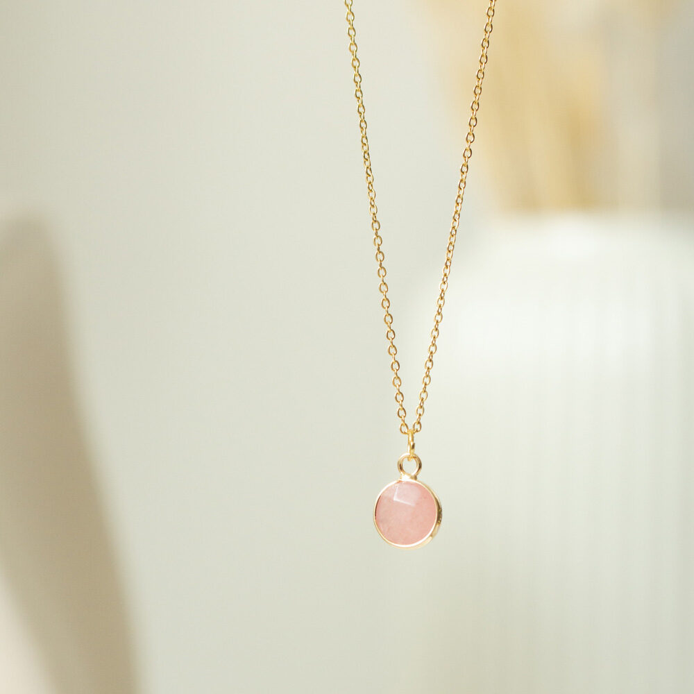 Gliederkette mit rundem Naturstein Anhänger in Rosa