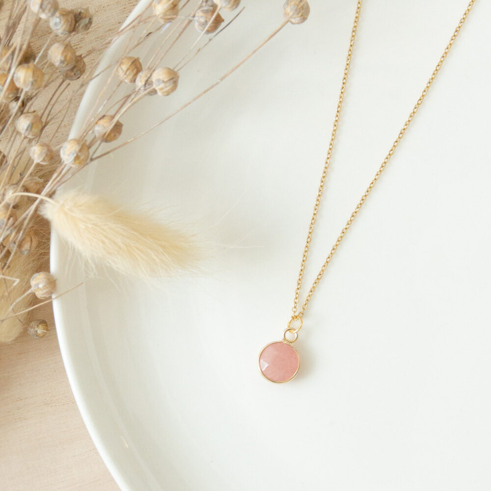 Gliederkette mit rundem Naturstein Anhänger in Rosa