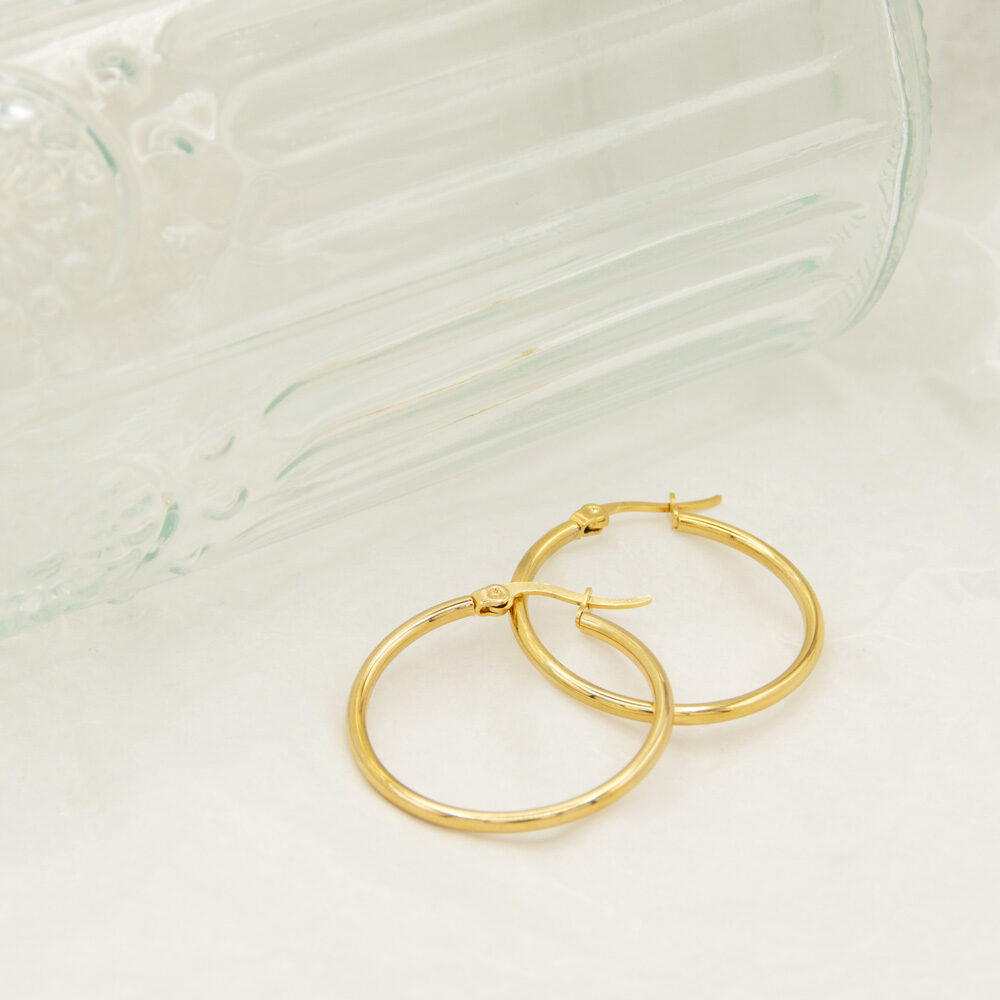 Goldene Hoops groß