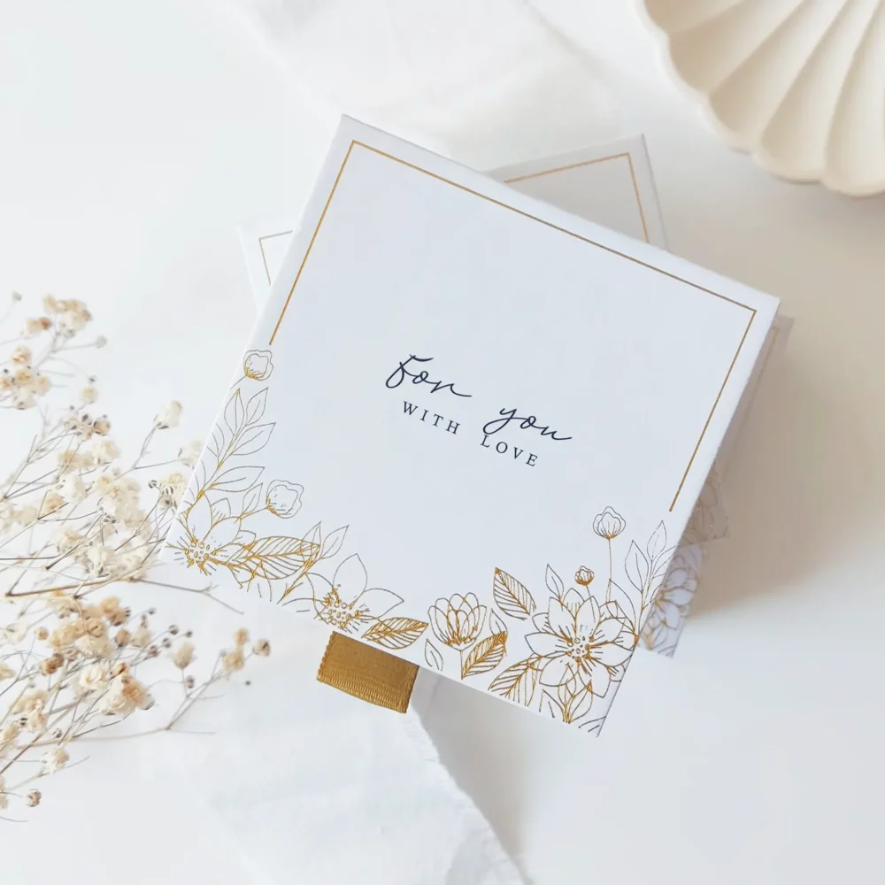 Geschenkbox for you with love