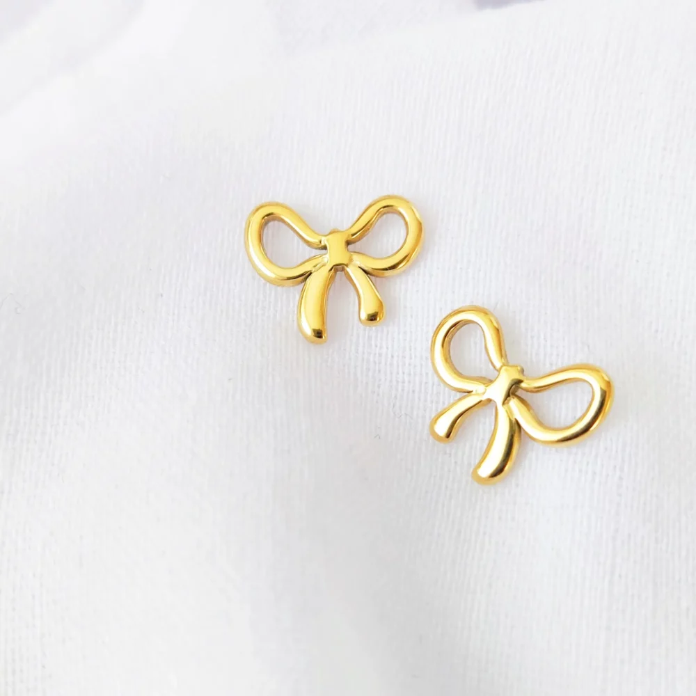 Ohrstecker Golden Bow – Bild 3